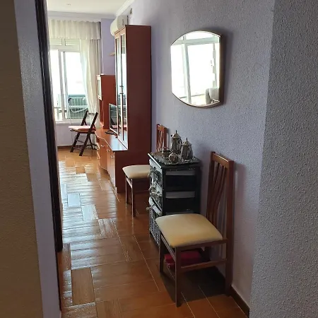 Apartamento Centro Vistas Frontal Al Mar アパート トレモリノス
